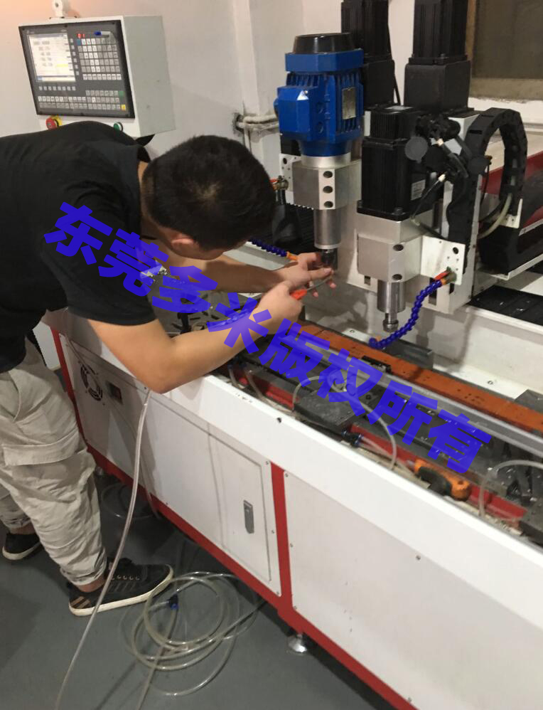 数控热熔机床